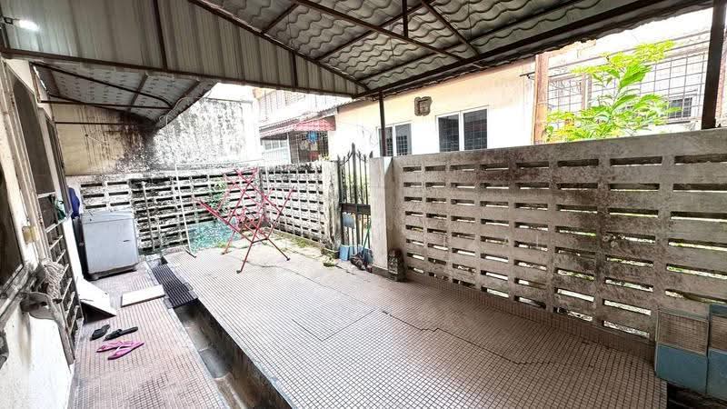 Rumah Teres 2.5-Tingkat untuk Dijual di Seksyen 11 (Shah Alam) - Afrinal Rizal - Exterior - PropertyGuru.com.my