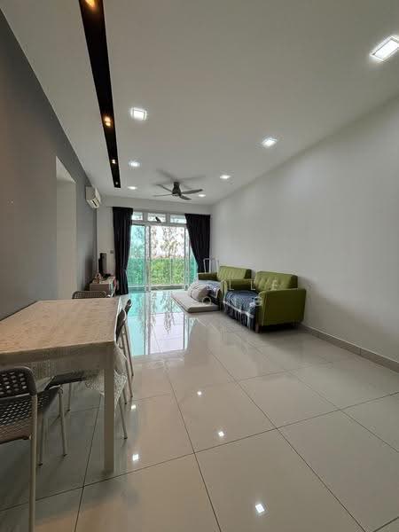 Kediaman Servis untuk Disewa di D'Suites Akasia Horizon @ Horizon Hills - Michelle Choong - Living Room - PropertyGuru.com.my