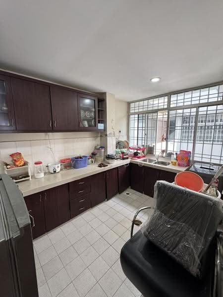 Apartment for Sale at Jalil Damai Apartments - Roy Choong - Kitchen - PropertyGuru.com.my