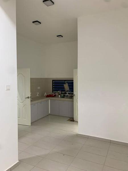 1-storey Terraced House for Sale in Kotasas (Kuantan) - Izzat Azman - Kitchen - PropertyGuru.com.my