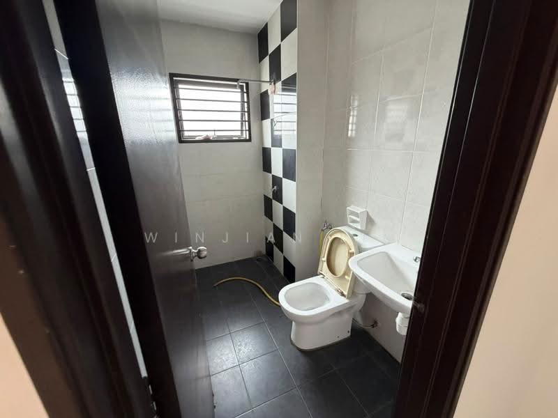 Rumah Teres 2-Tingkat untuk Disewa di Sepang (Selangor) - Winjian Lim - Bathroom - PropertyGuru.com.my