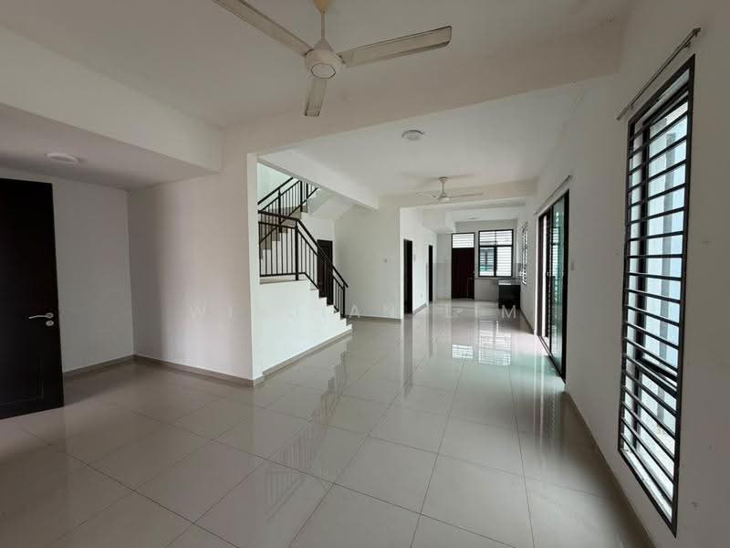 Rumah Teres 2-Tingkat untuk Disewa di Sepang (Selangor) - Winjian Lim - Living Room - PropertyGuru.com.my