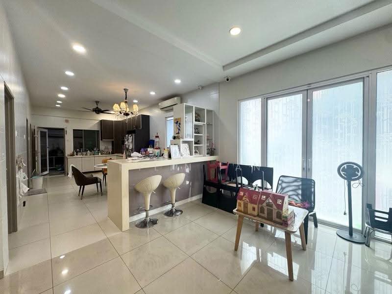 Rumah Berkembar untuk Dijual di Ambang Botanic (Klang) - Rylin Tan - Kitchen - PropertyGuru.com.my