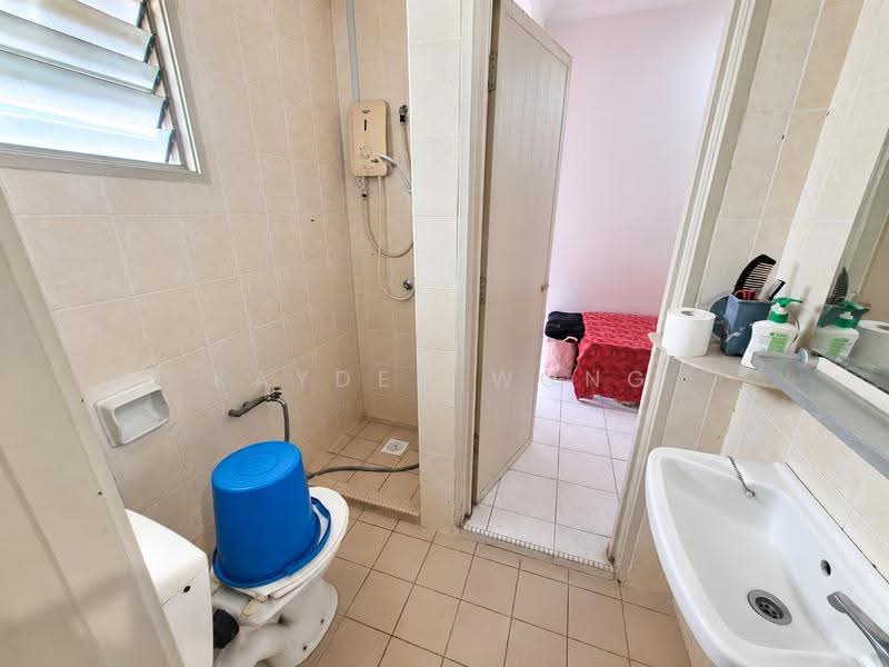 2-storey Terraced House for Sale in Taman Putra Prima (Puchong) - Kayden Wong - Bathroom - PropertyGuru.com.my