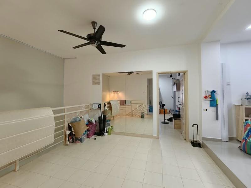 Rumah Teres 2-Tingkat untuk Dijual di Bandar Putra Kulai (Kulai) - Zoey Lee - Living Room - PropertyGuru.com.my