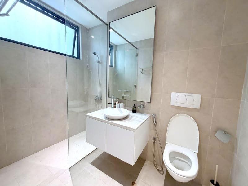 Rumah Teres untuk Dijual di Taman Sri Hartamas (Sri Hartamas) - Kew . - Bathroom - PropertyGuru.com.my