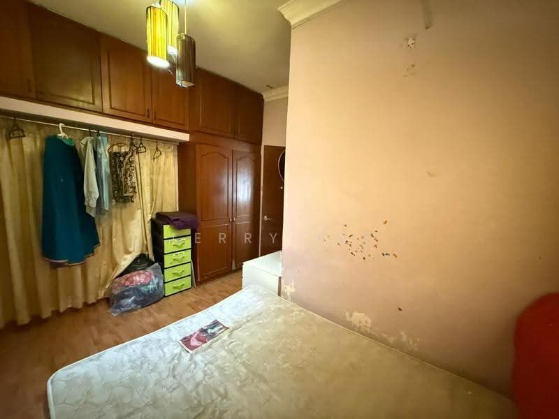 Rumah Teres 2-Tingkat untuk Dijual di Ampang (Selangor) - Terry Yee - Bedroom - PropertyGuru.com.my