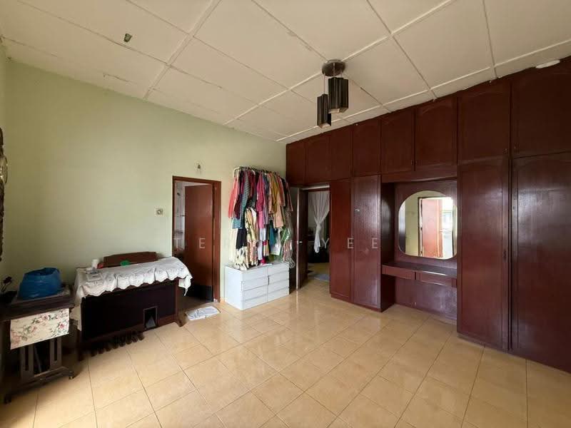 Rumah Teres 2-Tingkat untuk Dijual di Ampang (Selangor) - Terry Yee - Bedroom - PropertyGuru.com.my