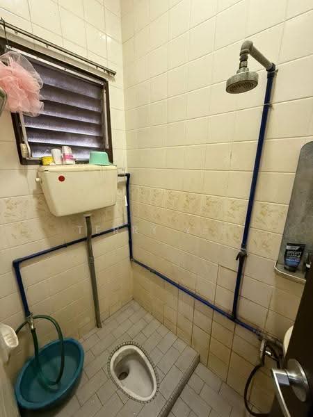 Rumah Teres 2-Tingkat untuk Dijual di Ampang (Selangor) - Terry Yee - Bathroom - PropertyGuru.com.my