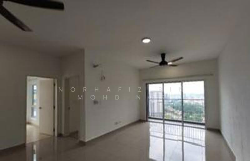Condominium for Sale at The Holmes 1 - Norhafiz Bin Mohd Nor - Living Room - PropertyGuru.com.my