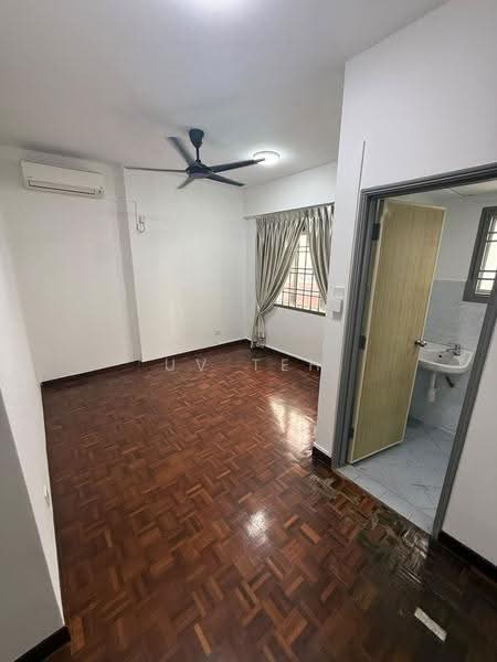 Pangsapuri untuk Disewa di Permas Ville Apartment - UV Teh - Interior - PropertyGuru.com.my
