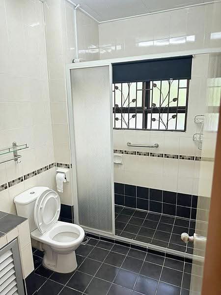 Rumah Teres 2-Tingkat untuk Dijual di Bandar Kinrara (Selangor) - Chow Kok Toong - Bathroom - PropertyGuru.com.my