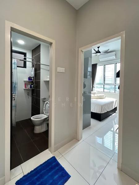 Condominium for Sale at Skyview Residence - Theresa Chew - Bathroom - PropertyGuru.com.my