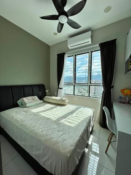 Condominium for Sale at Skyview Residence - Theresa Chew - Bedroom - PropertyGuru.com.my