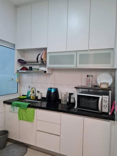 Condominium for Rent at The Holmes 1 - KINKI CHAN - Kitchen - PropertyGuru.com.my