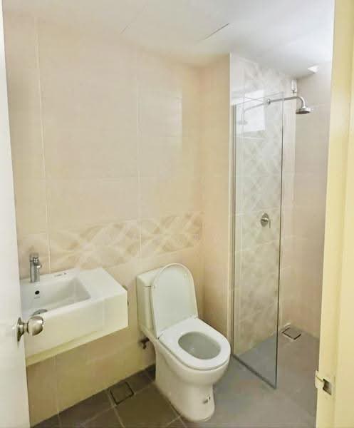 Condominium for Rent at Brezza Hill - Max Tai - Bathroom - PropertyGuru.com.my