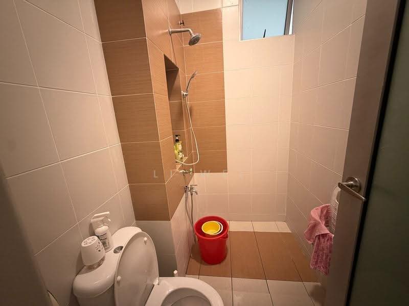 Condominium for Rent at The Seed Taman Sutera Utama - Li Wei - Bathroom - PropertyGuru.com.my