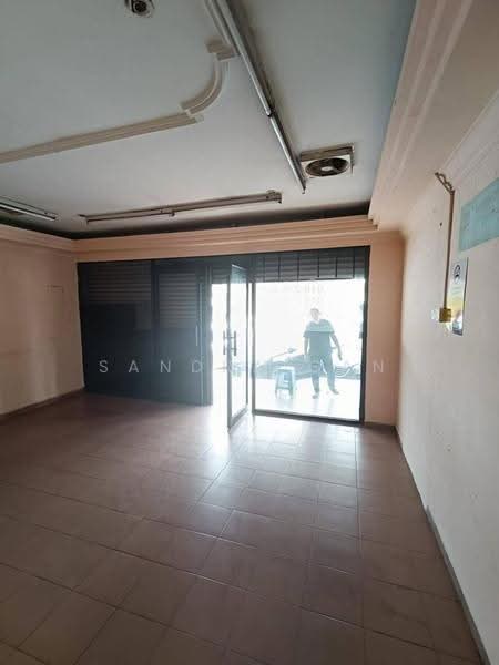 Kedai untuk Disewa di Skudai (Johor) - Sandra Gan - Interior - PropertyGuru.com.my