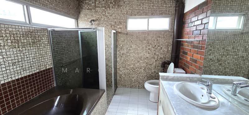 Rumah Banglo untuk Disewa di Bangsar (Kuala Lumpur) - Marcus Liew - Bathroom - PropertyGuru.com.my