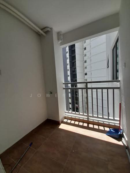 Kondominium untuk Disewa di Mizumi Residences - Jowen Lum - Balcony - PropertyGuru.com.my