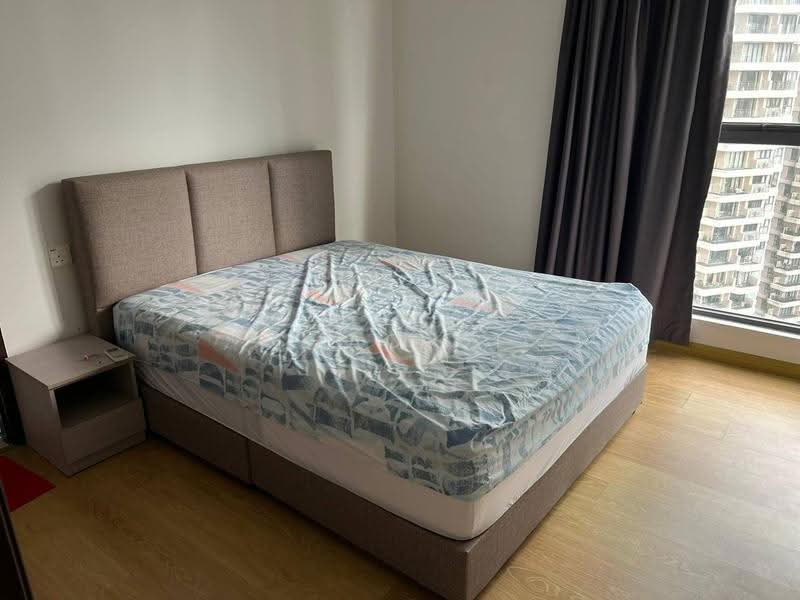 Condominium for Rent at Royal Strand @ Country Garden Danga Bay - Shao Qi - Bedroom - PropertyGuru.com.my