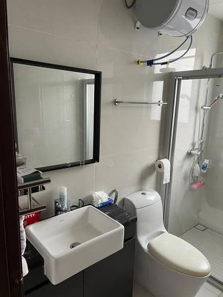 Condominium for Rent at Royal Strand @ Country Garden Danga Bay - Shao Qi - Bathroom - PropertyGuru.com.my