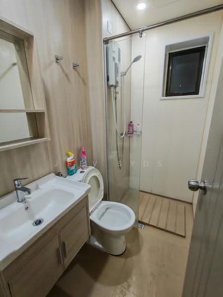 Kondominium untuk Disewa di Vision City Youth City - Jeev Syds - Bathroom - PropertyGuru.com.my