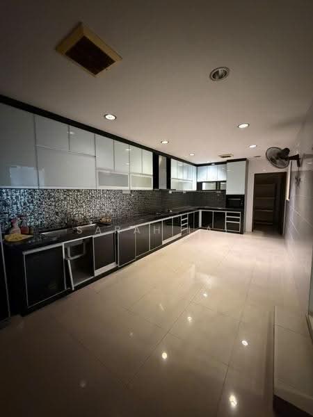 Semi-Detached House for Sale in Taman Suria (Johor Bahru) - Sarah Lai - PropertyGuru.com.my