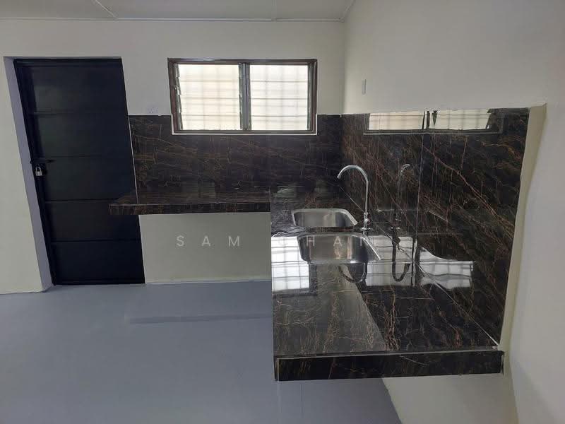 Rumah Teres 1-Tingkat untuk Disewa di Petaling Jaya (Selangor) - Sam Chan - Kitchen - PropertyGuru.com.my