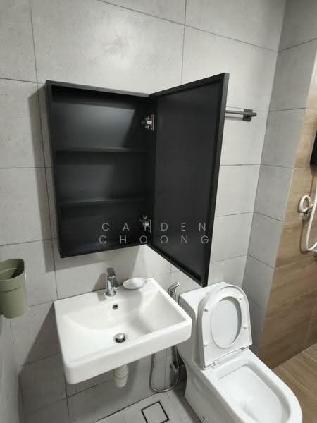 Service Residence for Rent at Vivo Executive Apartment - Cayden Choong - Bathroom - PropertyGuru.com.my