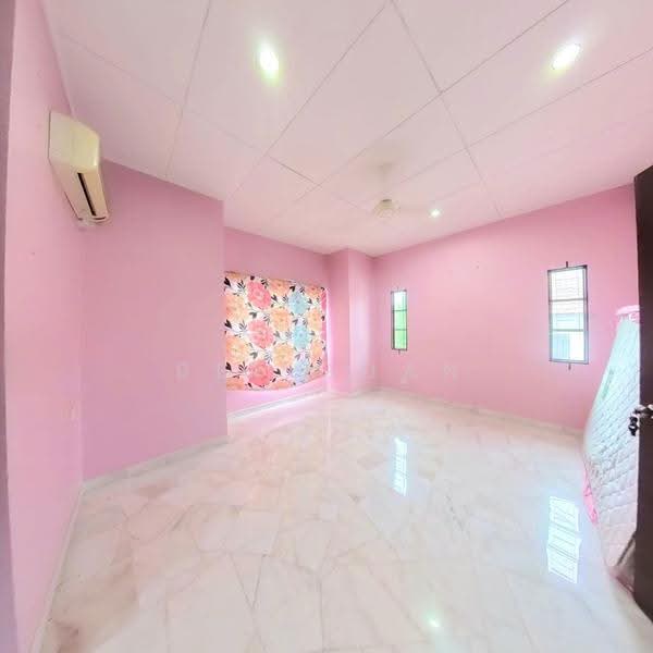 Rumah Berkembar untuk Dijual di Bandar Sunway Semenyih (Semenyih) - Bee Suan - PropertyGuru.com.my