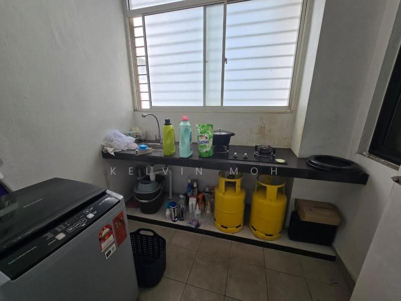 Service Residence for Sale at Fortune Perdana - Kelvin Moh - Kitchen - PropertyGuru.com.my