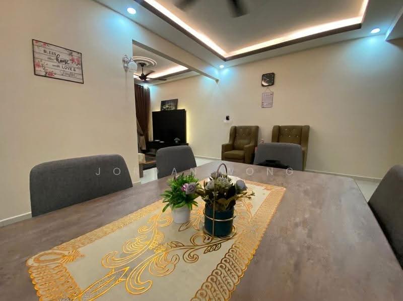 Pangsapuri untuk Disewa di Residensi Meru Raya (PR1MA @ Meru) - Jordan Wong - Dining Room - PropertyGuru.com.my