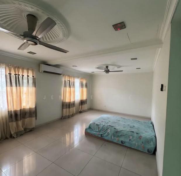 Rumah Teres untuk Dijual di Taman Fadason (Kepong) - Jennifer Tee - Bedroom - PropertyGuru.com.my