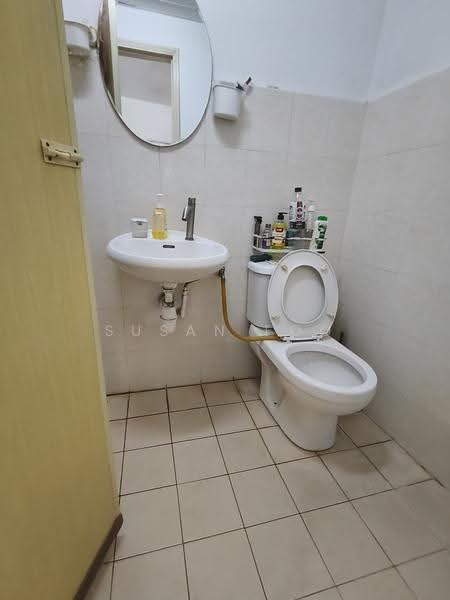 Condominium for Rent at Palm Spring @ Damansara - Susan Foo - Bathroom - PropertyGuru.com.my