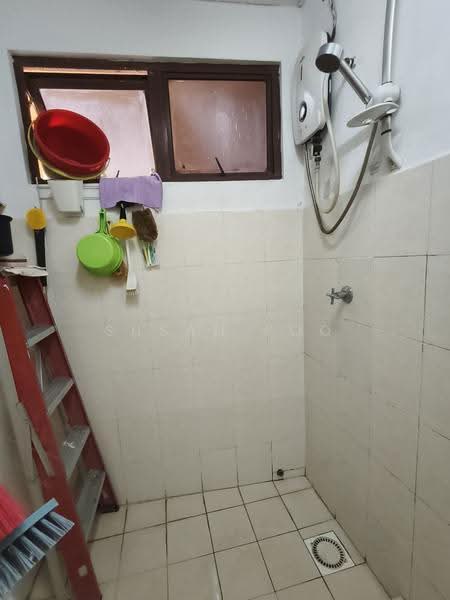Condominium for Rent at Palm Spring @ Damansara - Susan Foo - Bathroom - PropertyGuru.com.my