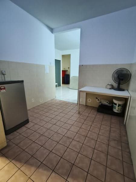 Condominium for Rent at Palm Spring @ Damansara - Susan Foo - Kitchen - PropertyGuru.com.my