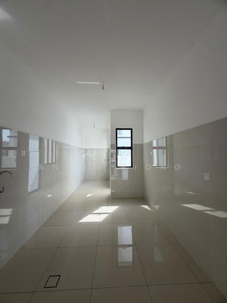 Cluster House for Sale in Eco Botanic (Iskandar Puteri (Nusajaya)) - Anson Hiong - Kitchen - PropertyGuru.com.my