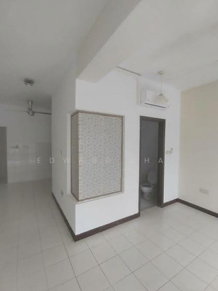 Kediaman Servis untuk Disewa di Ritze Perdana 1 - Edward Chai - Bathroom - PropertyGuru.com.my