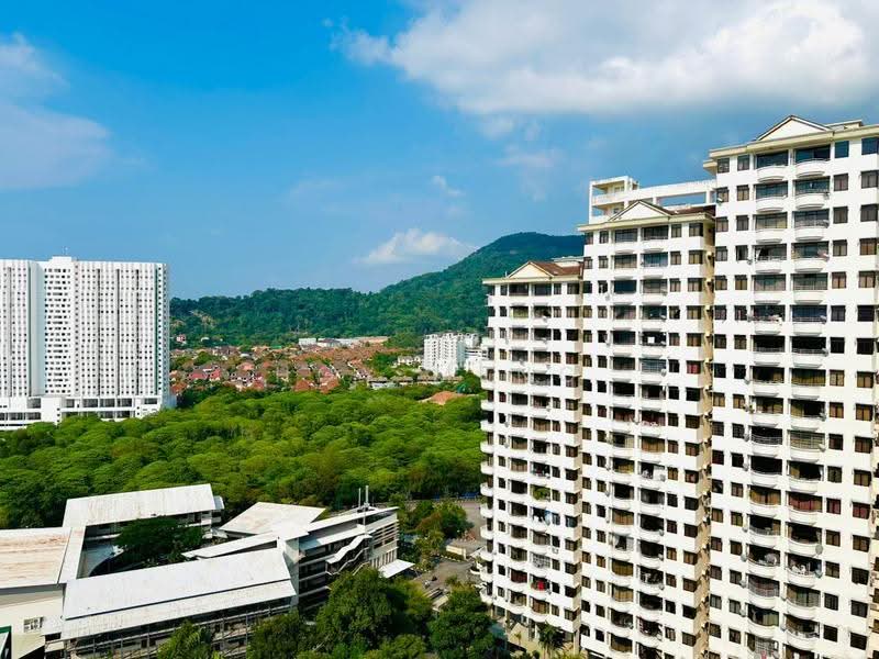 Kondominium untuk Dijual di Eden Seaview Condominium - Hoy Meng - PropertyGuru.com.my