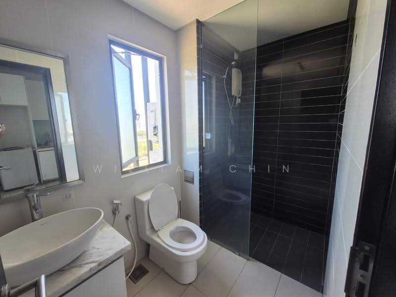 Service Residence for Rent at Centrus Soho - William Chin - Bathroom - PropertyGuru.com.my