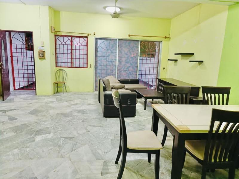 Rumah Teres untuk Dijual di Bandar Putra Permai (Seri Kembangan) - Kow Tze Fui - PropertyGuru.com.my