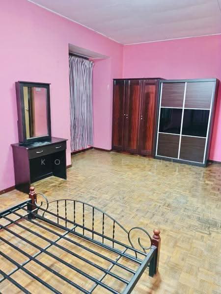 Rumah Teres untuk Dijual di Bandar Putra Permai (Seri Kembangan) - Kow Tze Fui - Bedroom - PropertyGuru.com.my