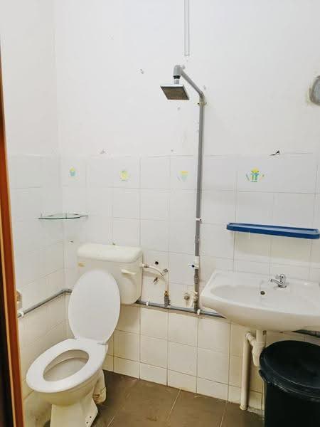 Rumah Teres untuk Dijual di Bandar Putra Permai (Seri Kembangan) - Kow Tze Fui - PropertyGuru.com.my