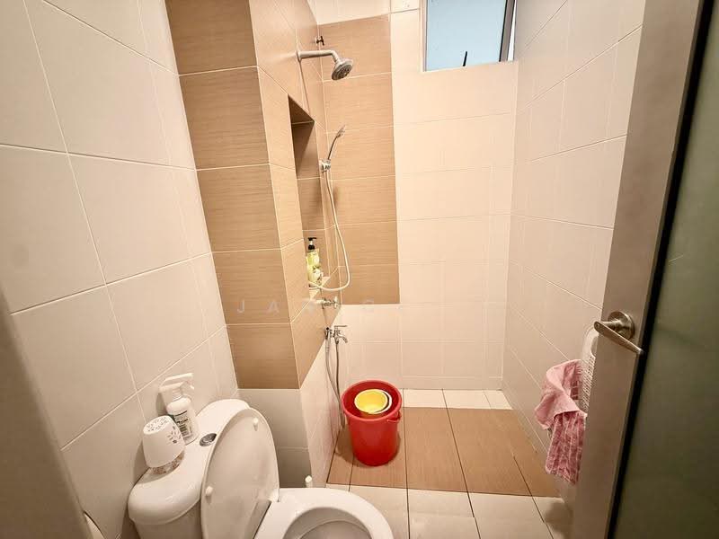Condominium for Sale at The Seed Taman Sutera Utama - Janice . - Bathroom - PropertyGuru.com.my