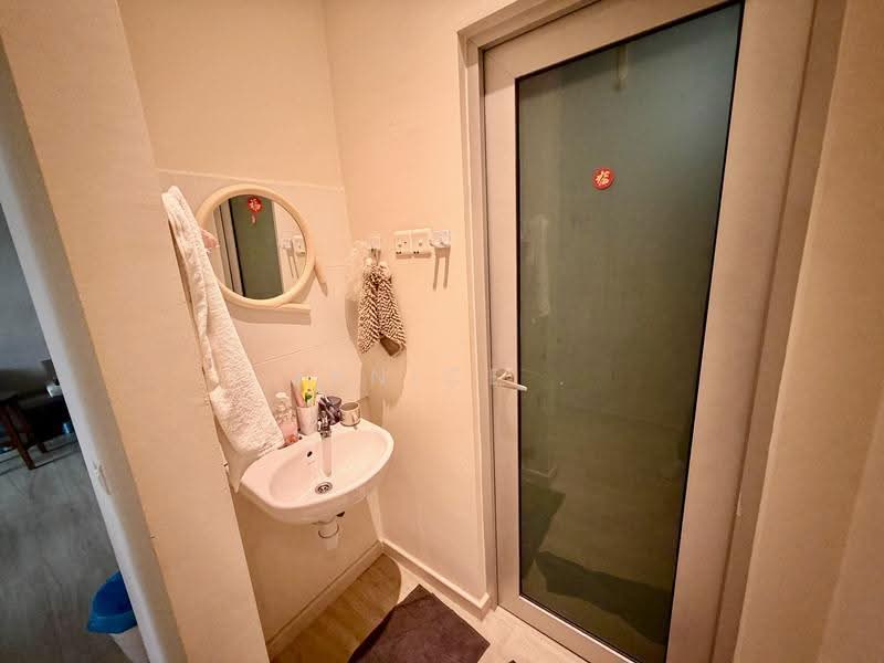 Condominium for Sale at The Seed Taman Sutera Utama - Janice . - Bathroom - PropertyGuru.com.my