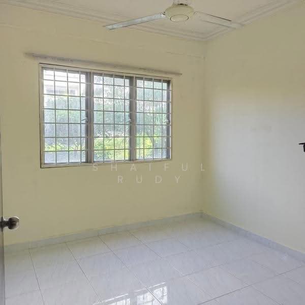 Kondominium untuk Dijual di Sri Suajaya Condominium - Shaiful Rudy - Interior - PropertyGuru.com.my