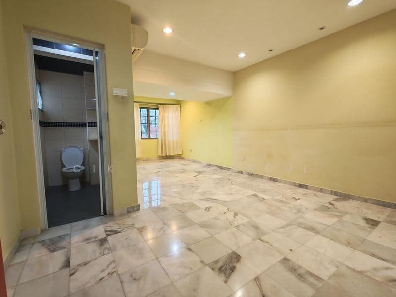 2-storey Terraced House for Sale in Wangsa Maju (Kuala Lumpur) - Cik Maya Abdul - Bathroom - PropertyGuru.com.my