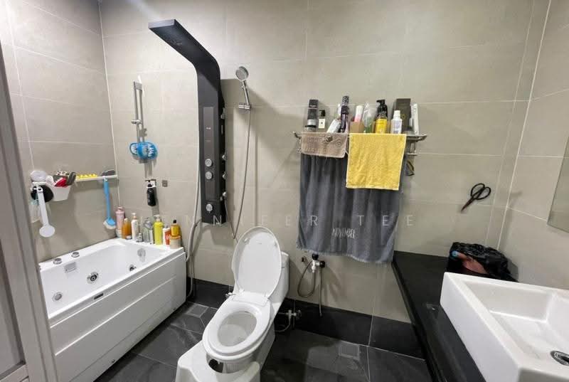 1-storey Terraced House for Sale in Taman Bukit Maluri (Kepong) - Jennifer Tee - Bathroom - PropertyGuru.com.my