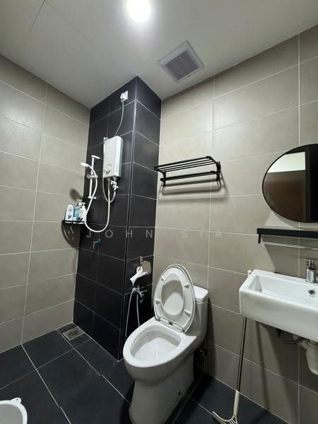 Kediaman Servis untuk Disewa di Wave @ Marina Cove - John Sia - Bathroom - PropertyGuru.com.my